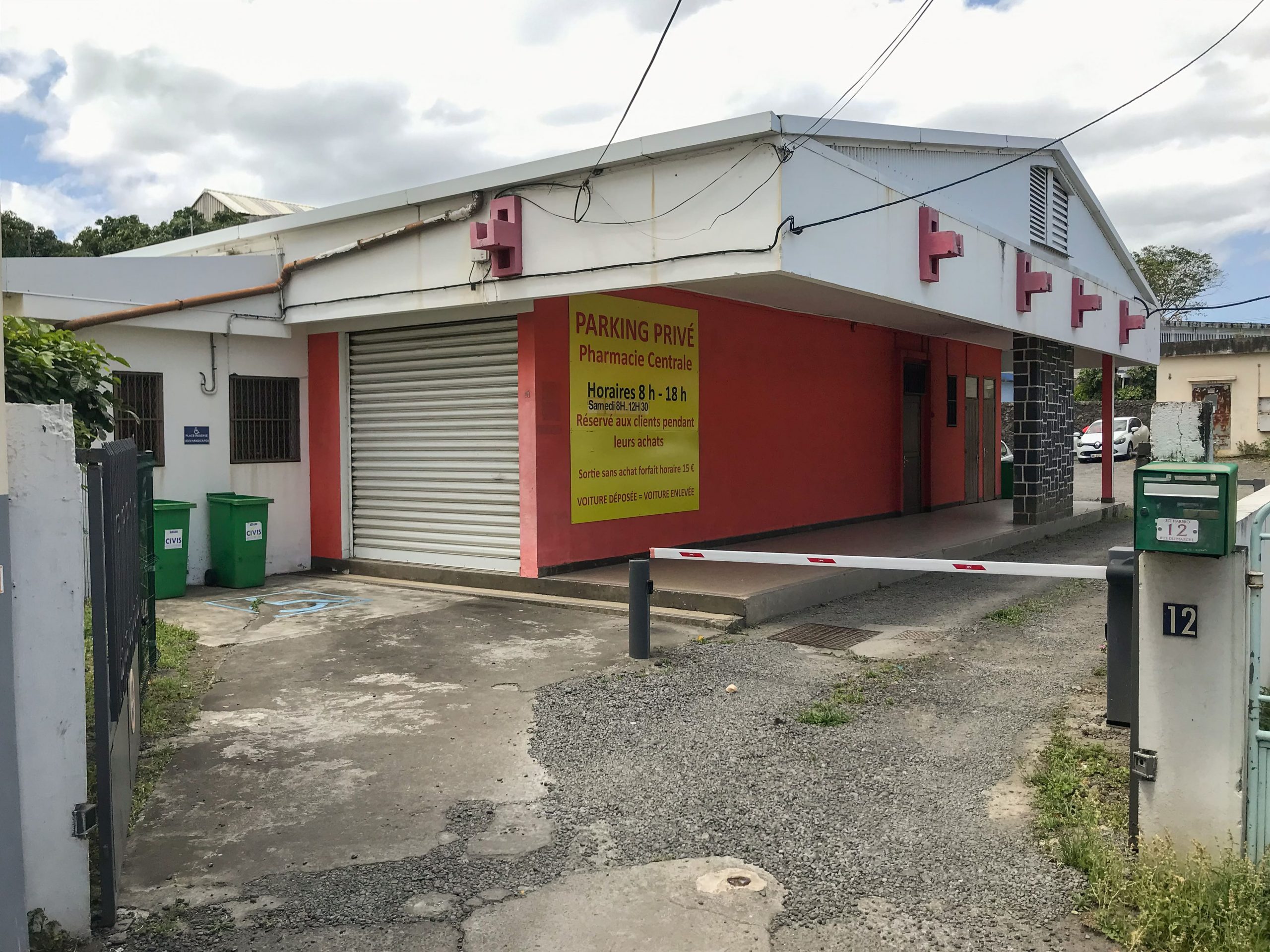 Commande de produit et retrait en magasin - Pharmacie Saint-Louisienne à  Saint Louis (974)